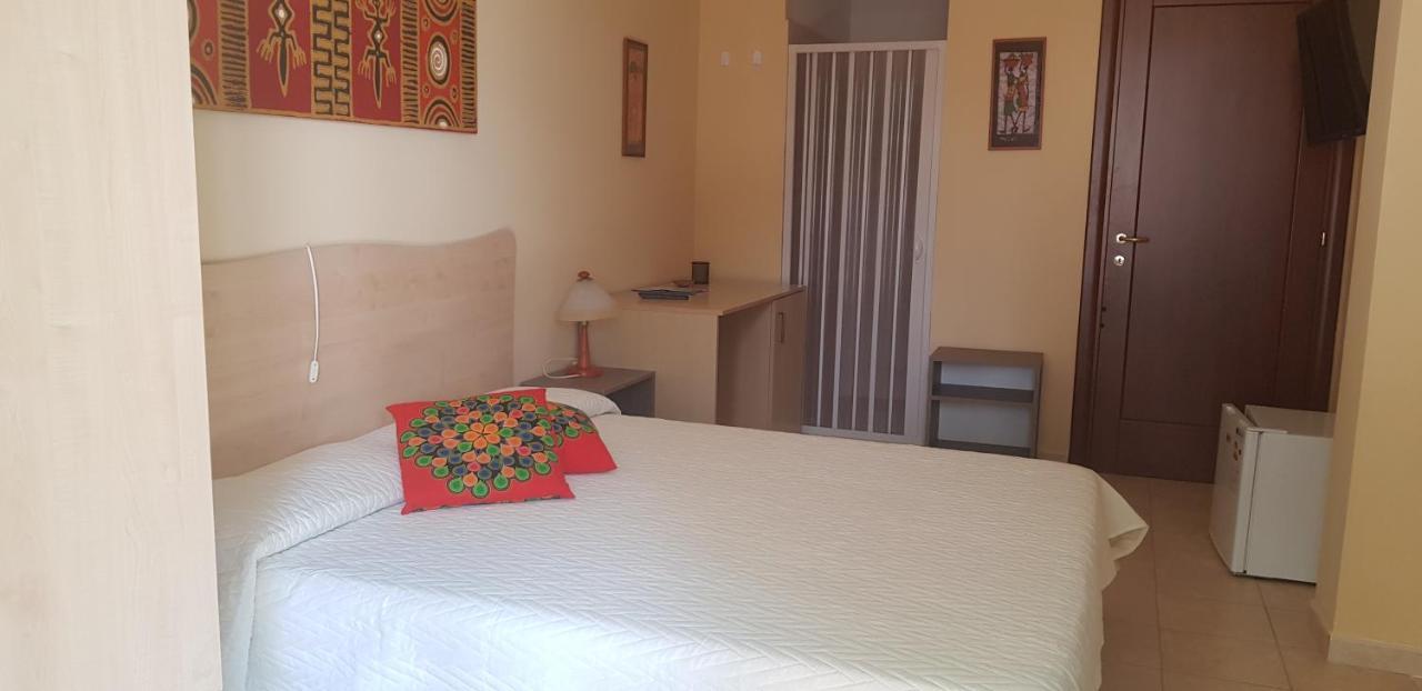 B&B Villa Vittorio Galatone Buitenkant foto