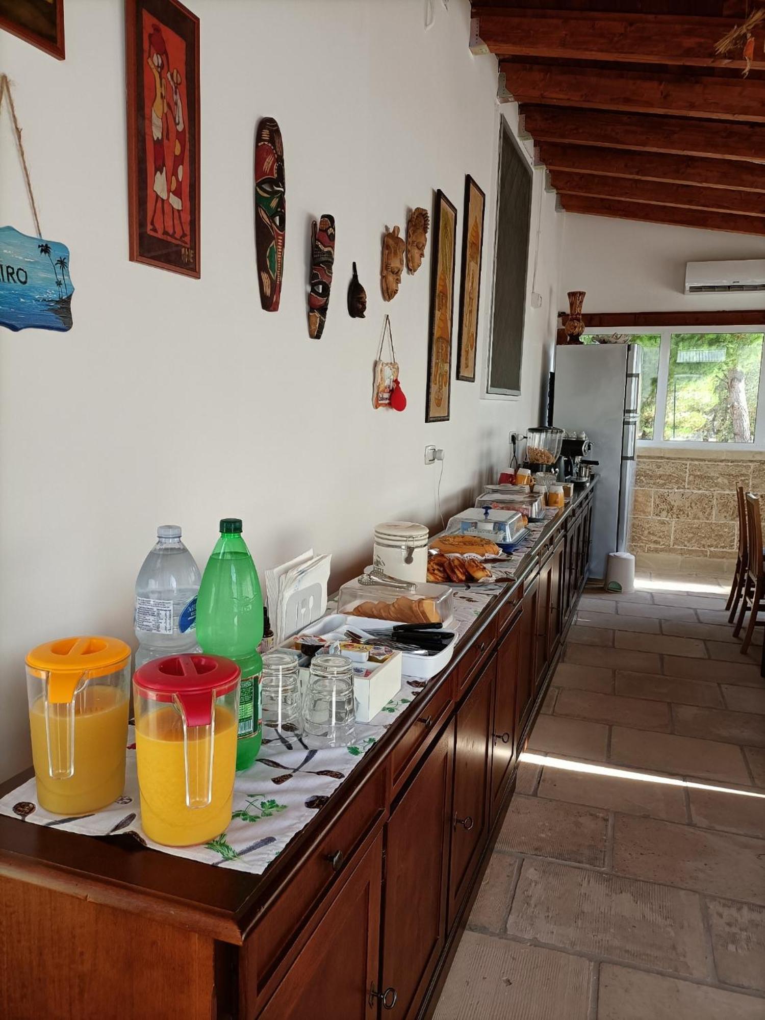 B&B Villa Vittorio Galatone Buitenkant foto